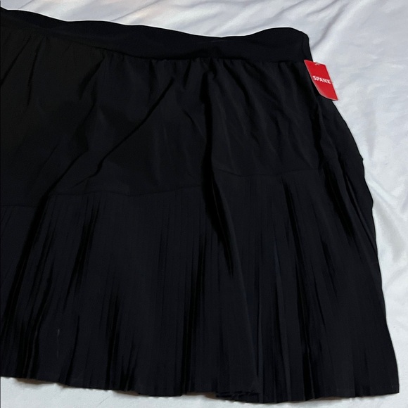 NWT Spanx Yes Pleats Skort - Picture 3 of 10